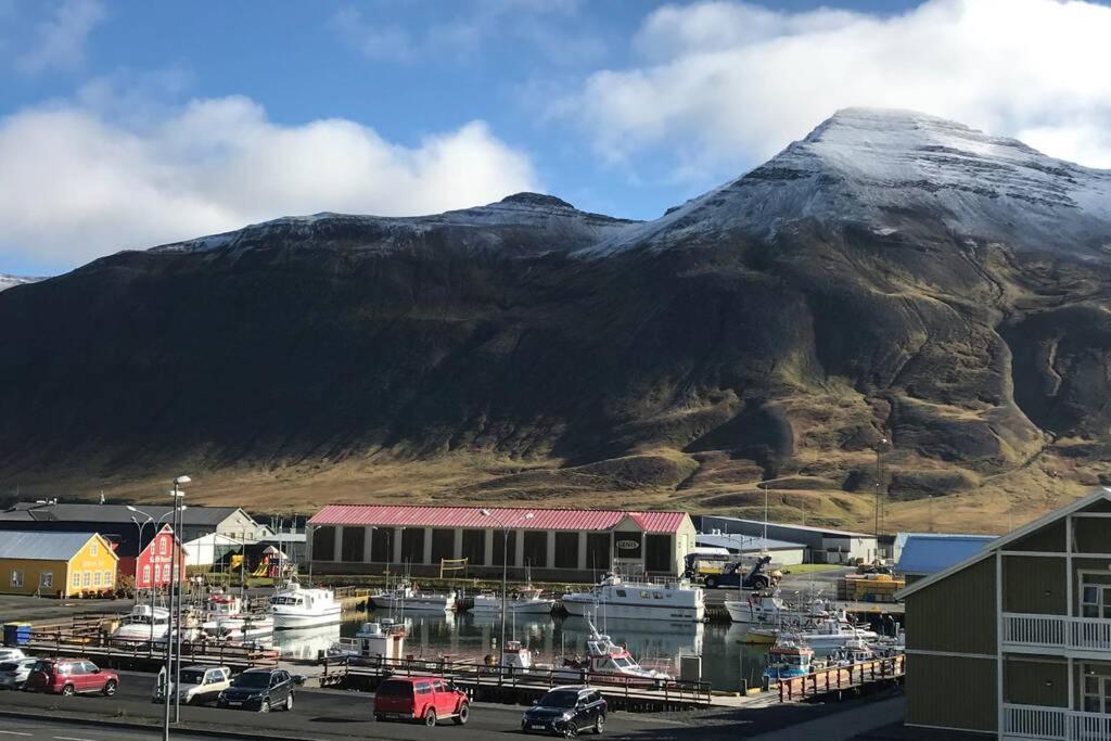 House With A Warm Soul In North Iceland Siglufjordur Экстерьер фото