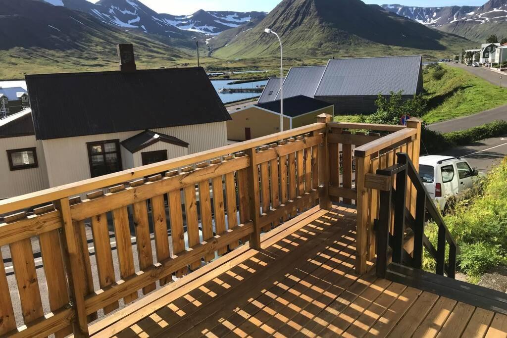 House With A Warm Soul In North Iceland Siglufjordur Экстерьер фото
